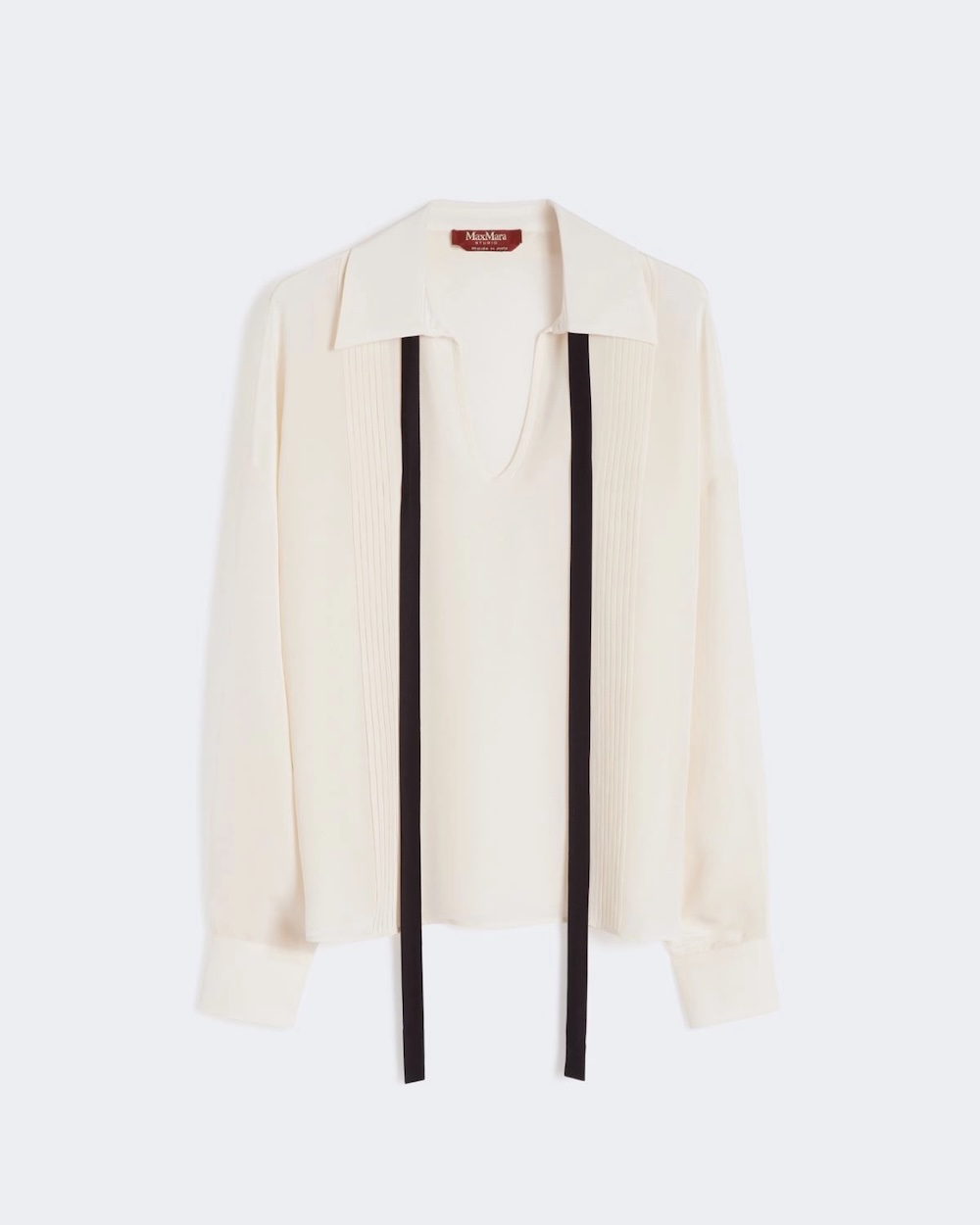 Blusa em seda com laçada